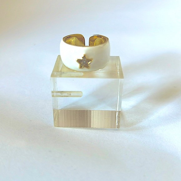 Gold & White Enamel Wide Band With Cubic Zirconia Star - Picture 4 of 6